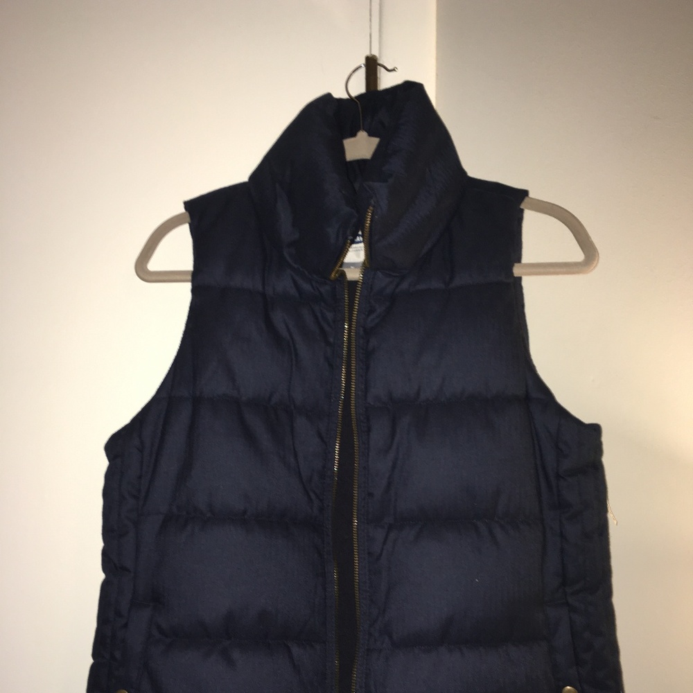 Navy Puffer Vest